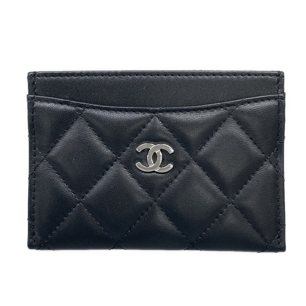 Chanel Matelasse Card Case A31510